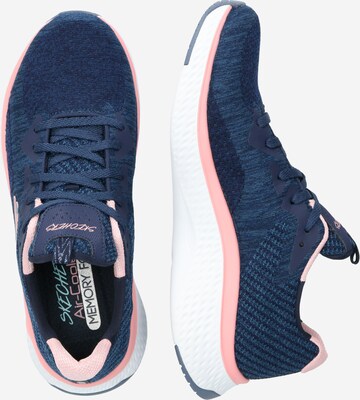 SKECHERS Rövid szárú sportcipők 'Solar Fuse Brisk Escape' - kék: oldalt