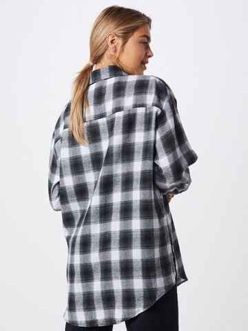 Missguided Bluse i grå