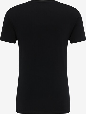 MUSTANG T-shirt 'Aaron' i svart
