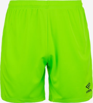 UMBRO Regular Workout Pants 'Club II' in Green: front