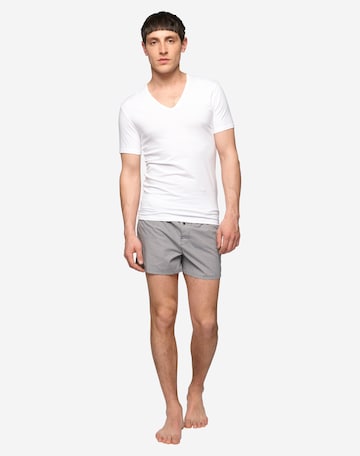 Calvin Klein Underwear قميص بلون أبيض