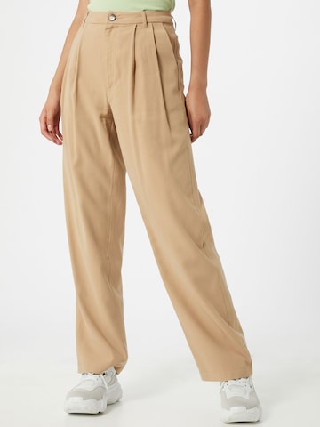 Wide leg Pantaloni con pieghe 'Nimma' di Moves in marrone: frontale