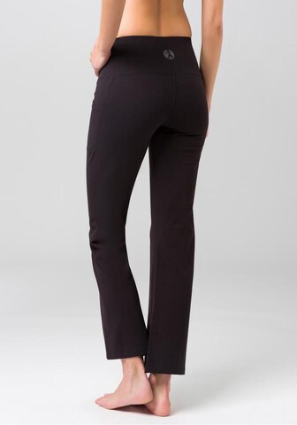 LASCANA ACTIVE Loose fit Sports trousers in Black