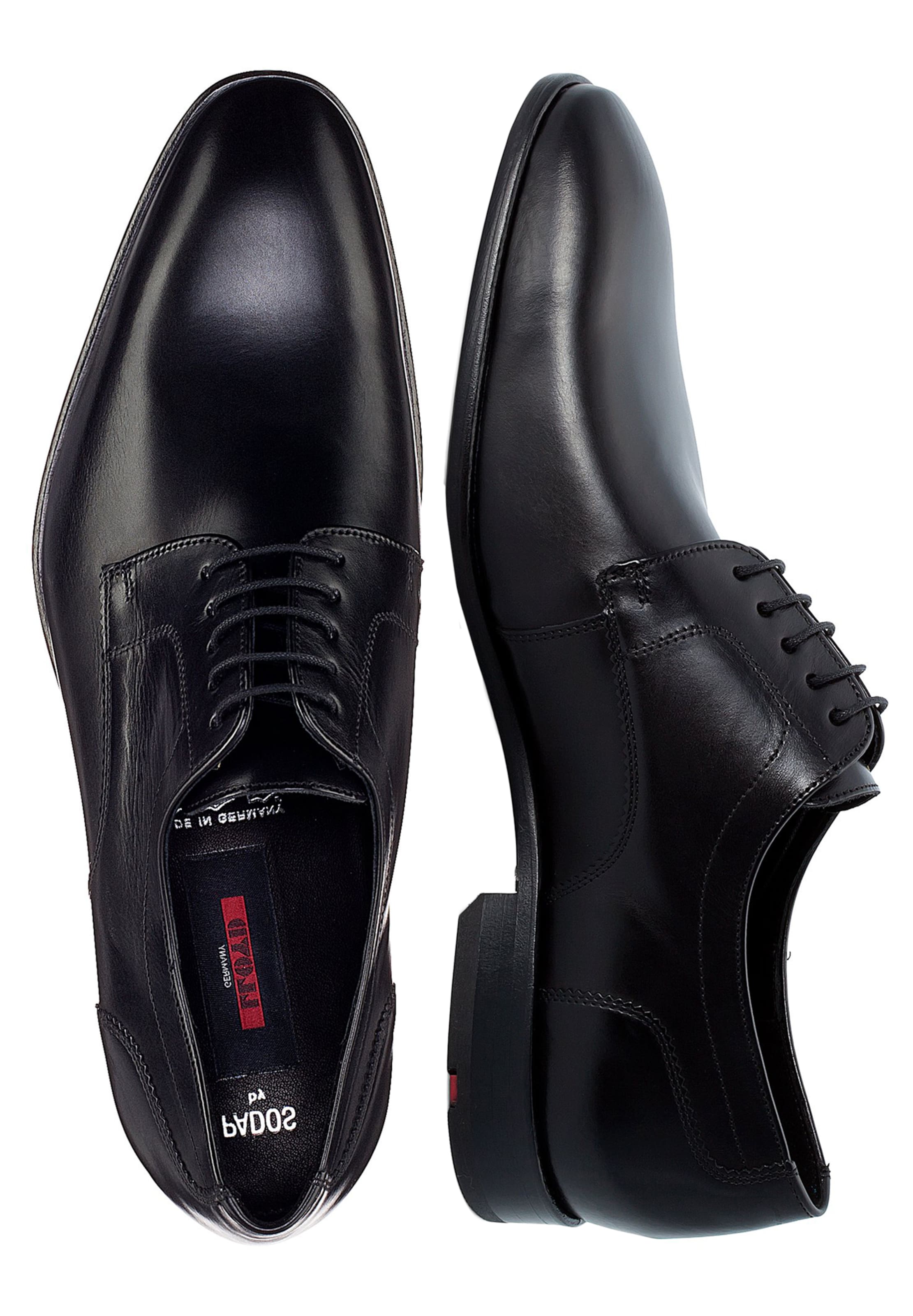 Scarpa stringata 'Pados' di LLOYD in nero