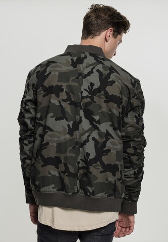 Urban Classics Between-season jacket in Green