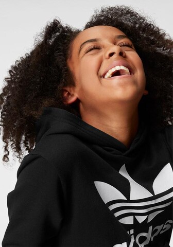 ADIDAS ORIGINALS Sweatshirt 'Trefoil' in Black