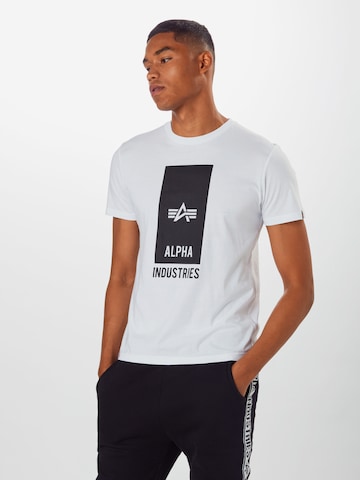 ALPHA INDUSTRIES Regular Fit T-Shirt in Weiß: predná strana