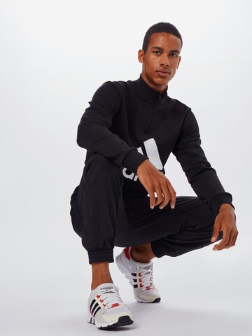 ADIDAS PERFORMANCE Sweatshirt 'M MH BOS 1/4 FT' in Schwarz