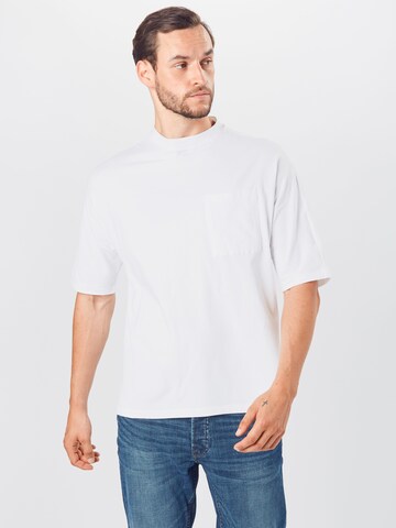 Regular fit Tricou de la NU-IN pe alb: față