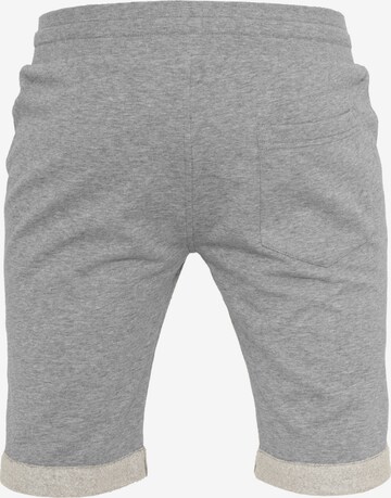 Urban Classics Regular Sweatshorts in Grau