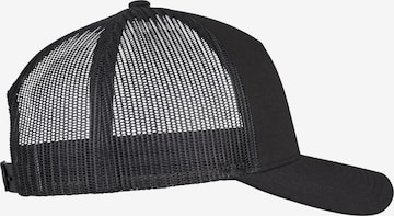 Flexfit Lippalakki '5-Panel Retro Trucker' värissä musta