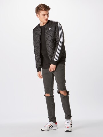 ADIDAS ORIGINALS Regular Fit Sweatshirt in Schwarz
