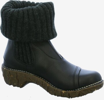 EL NATURALISTA Stiefel in Schwarz