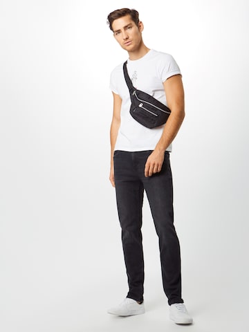 Urban Classics Regular Jeans in Schwarz