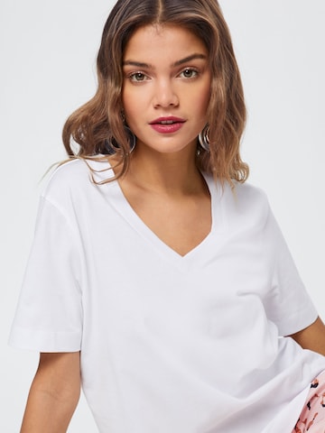 Tricou de la SELECTED FEMME pe alb