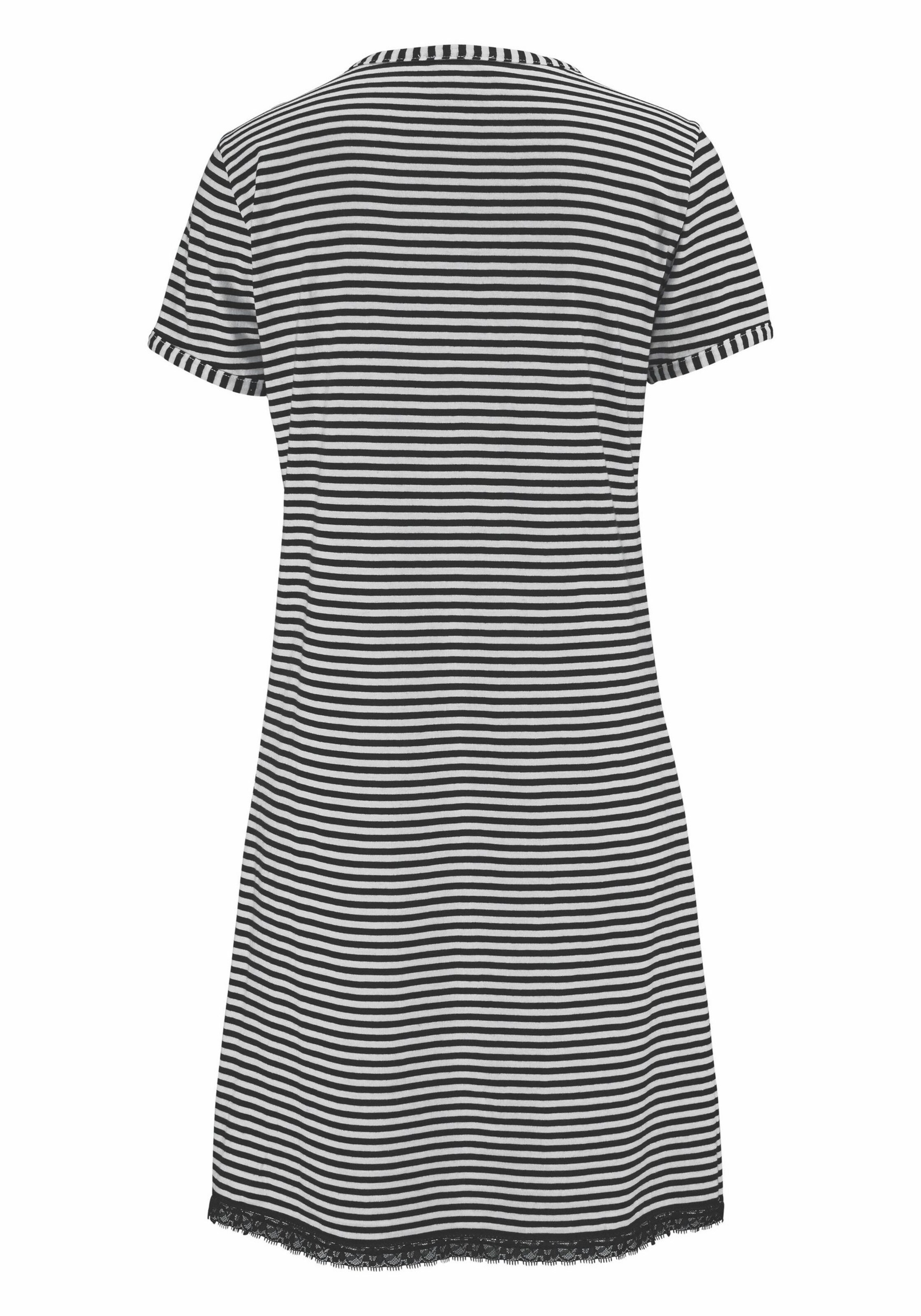 Cămăşi de noapte de la H.I.S pe negru