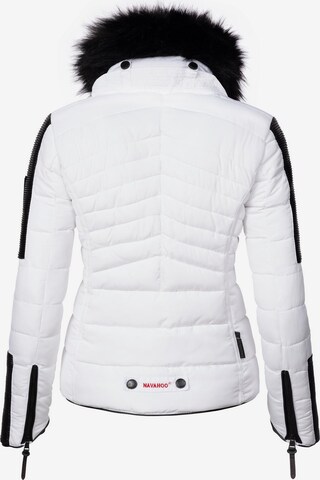 Veste d’hiver 'Yuki 2' NAVAHOO en blanc