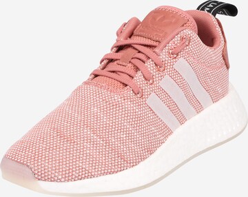 ADIDAS ORIGINALS Trampki niskie 'NMD R2 W' w kolorze różowy: przód