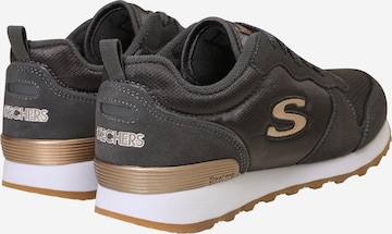 Baskets basses 'Gold'n Gurl' SKECHERS en gris