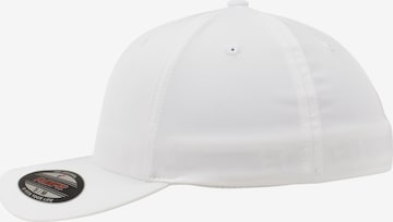 Cappello da baseball 'Tech' di Flexfit in bianco