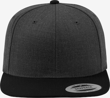 Flexfit Cap in Grau