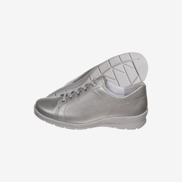 SEMLER Lace-Up Shoes in Silver