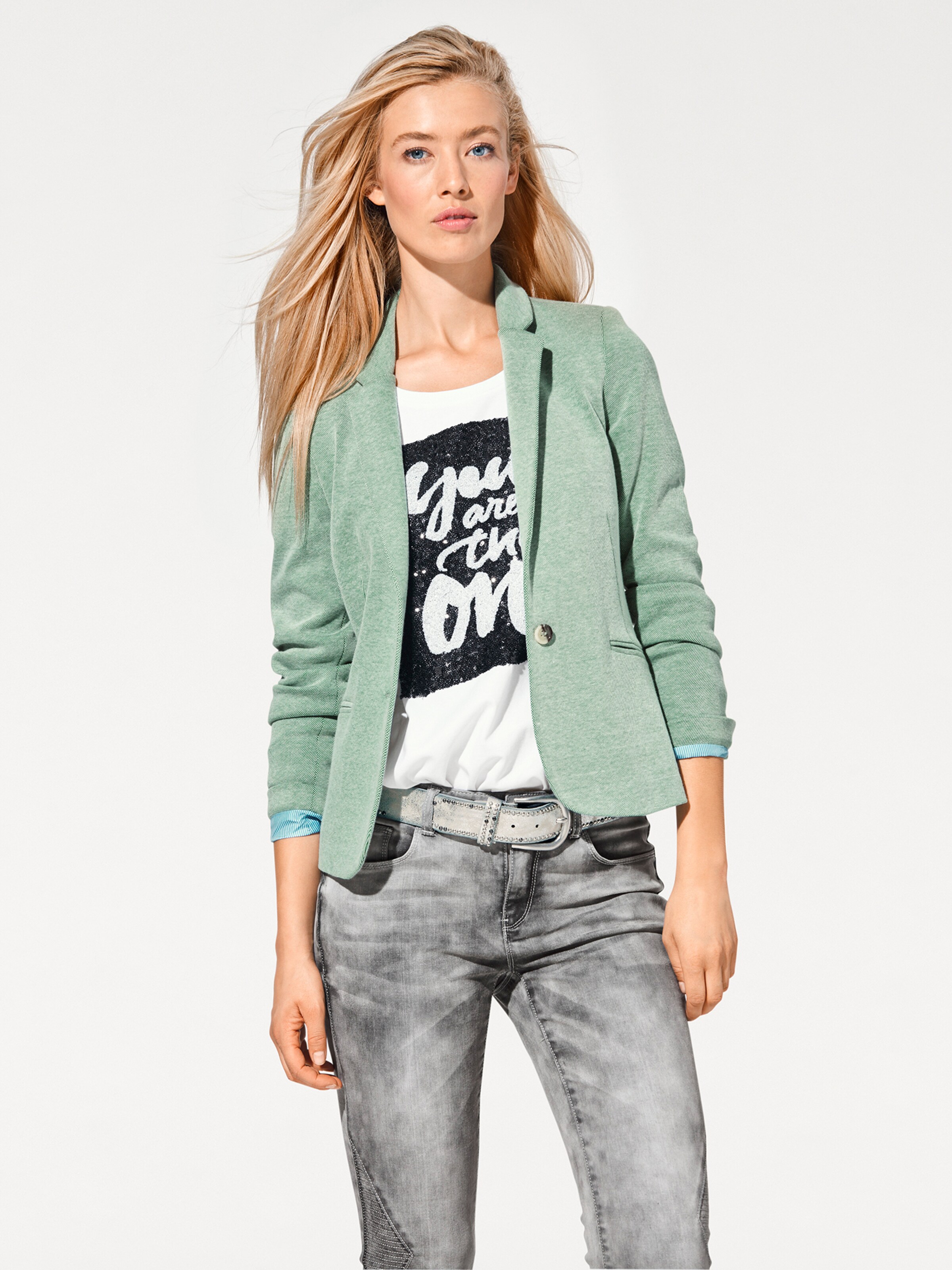 Пиджак спортивного стиля