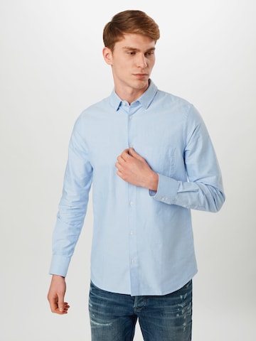 Filippa K Regular fit Zakelijk overhemd 'M. Tim Oxford' in Blauw: voorkant