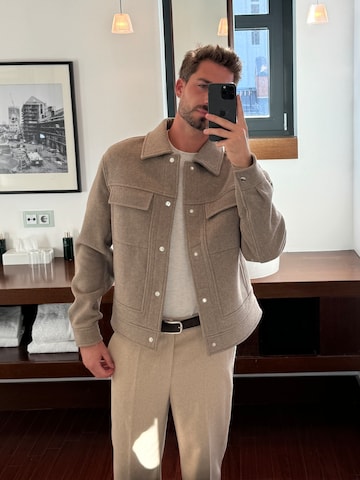 All Beige Look