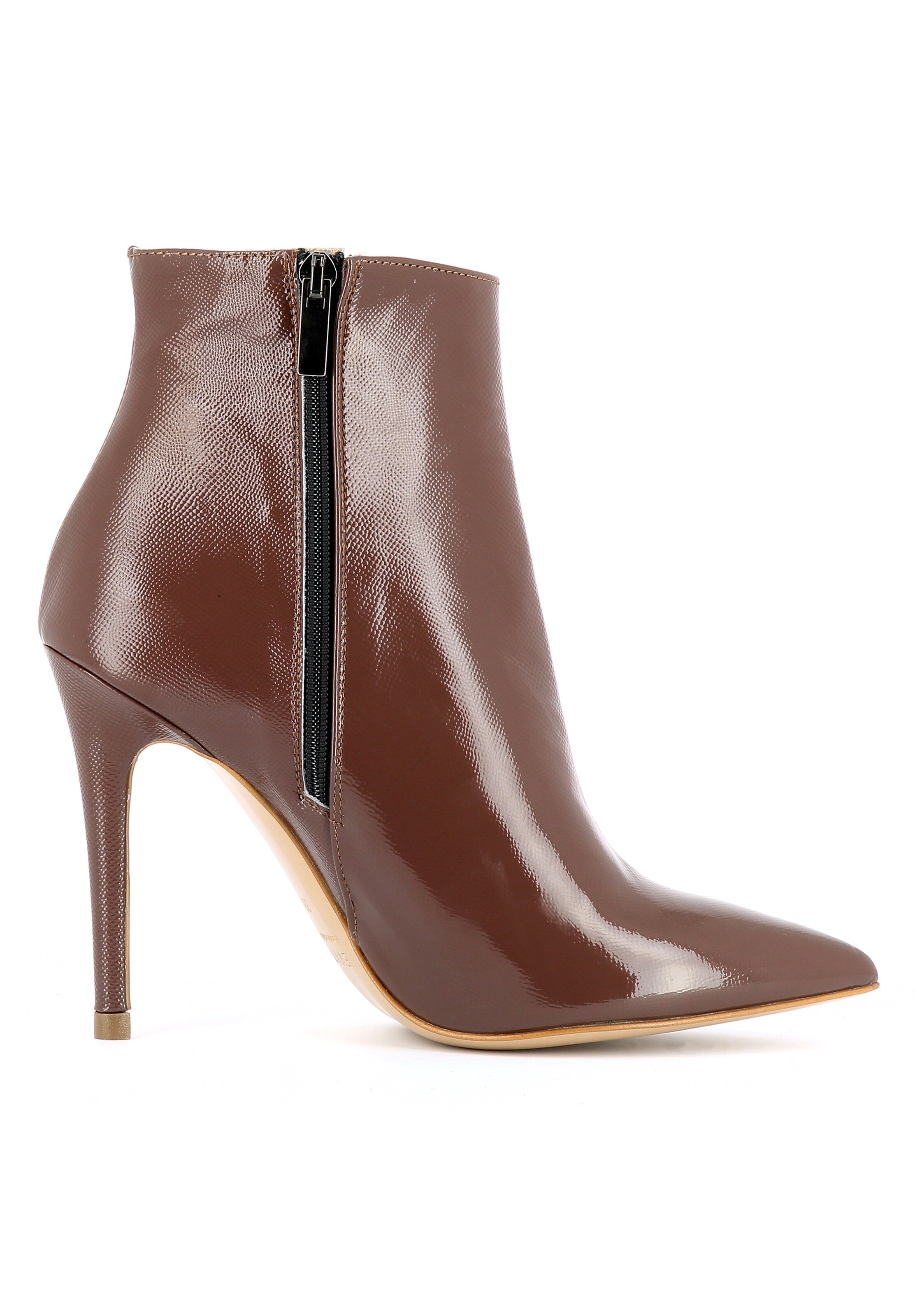 EVITA Ankle Boots in Brown
