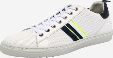 BULLBOXER Sneakers laag in Wit: voorkant