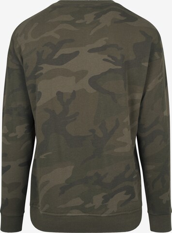 Urban Classics Sweatshirt in Green