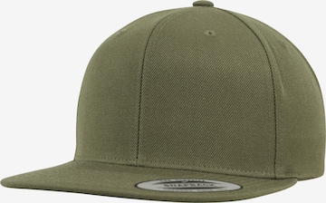 Flexfit Hat in Green: front