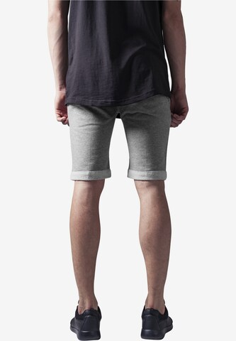 Urban Classics Regular Sweatshorts in Grau