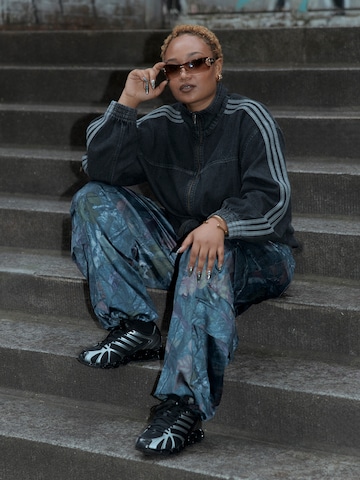 Mega Ghostride Look by adidas