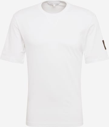 T-Shirt Calvin Klein Jeans en blanc : devant