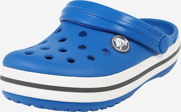 Chaussures ouvertes Crocs en bleu : devant