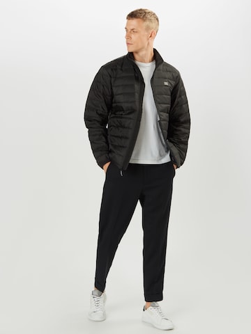 Coupe regular Veste d’hiver 'Presidio Packable Jacket' LEVI'S ® en noir