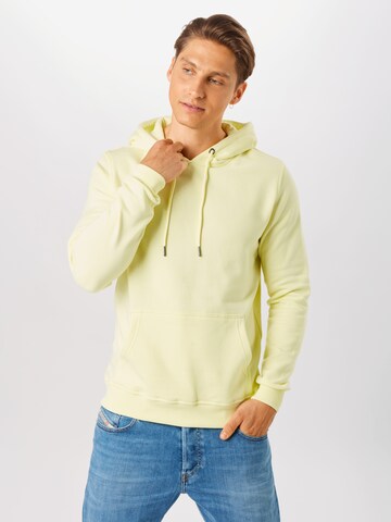 Urban Classics Sweatshirt in Geel: voorkant