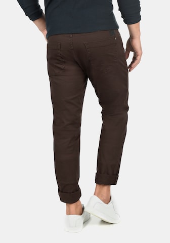 BLEND - Slimfit Pantalón 'Saturn' en marrón