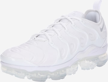 Nike Sportswear Nizke superge 'Air VaporMax Plus' | bela barva: sprednja stran