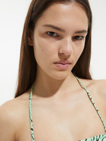 EDITED Regular Bikinitop 'Mailin' in Grün