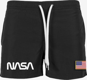 Shorts de bain 'NASA' Mister Tee en noir : devant