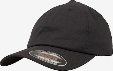 Flexfit Cap in Black: front