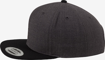 Casquette Flexfit en gris