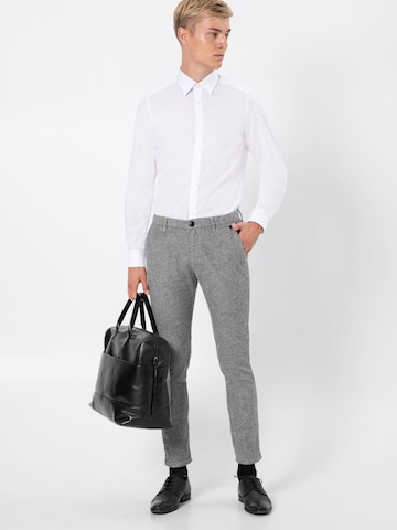 OLYMP Slim fit Koszula biznesowa 'Level 5' w kolorze biały