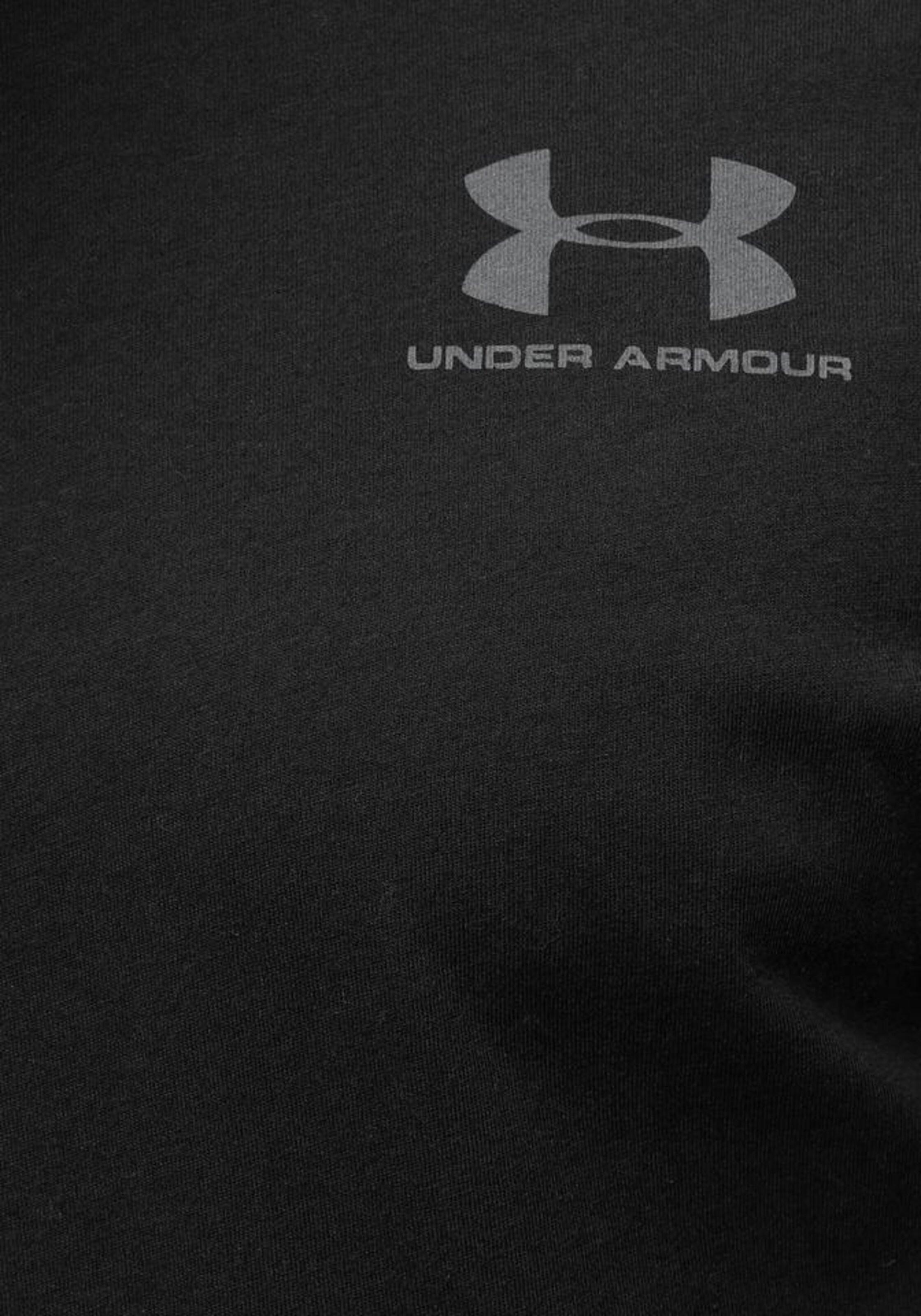Disciplines sportives T-Shirt UNDER ARMOUR en Noir 