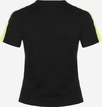 PUMA T-Shirt 'Classics' in Schwarz