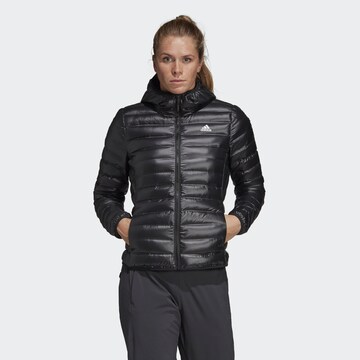 ADIDAS SPORTSWEAR Jacke 'Varilite' in Schwarz: predná strana