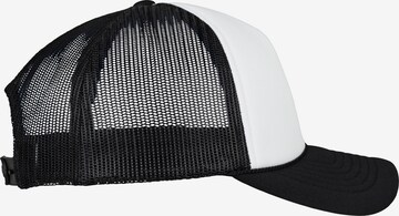 Cappello da baseball 'Foam Trucker Curved Visor' di Flexfit in nero